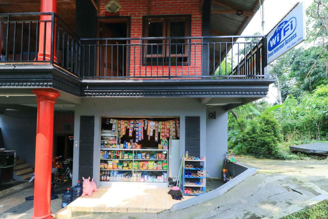 Penginapan Villa Surya Alam Prigen Buitenkant foto